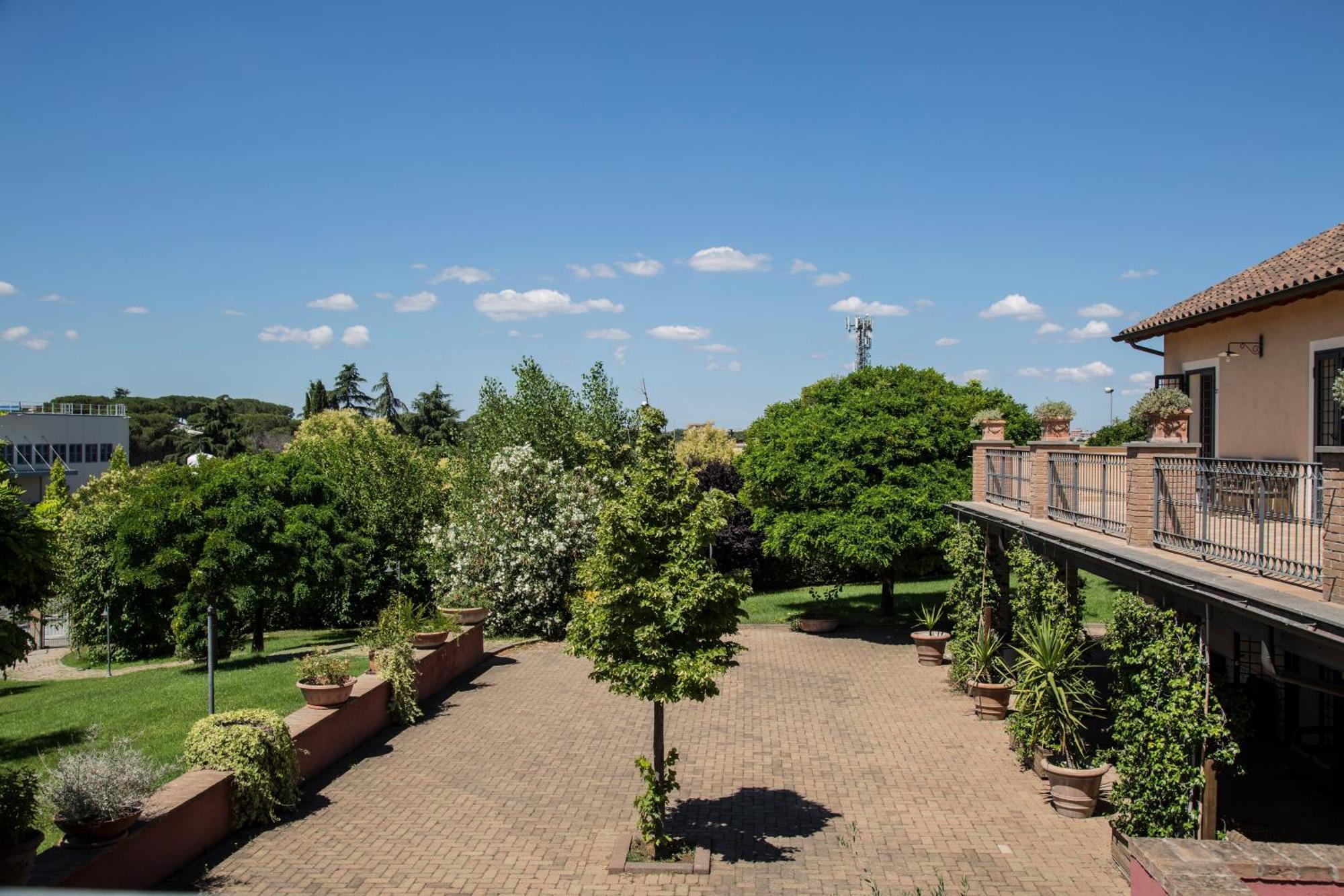 Luxardotel Rome Bagian luar foto